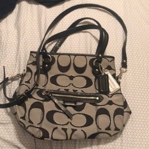 Coach shoulder bag.